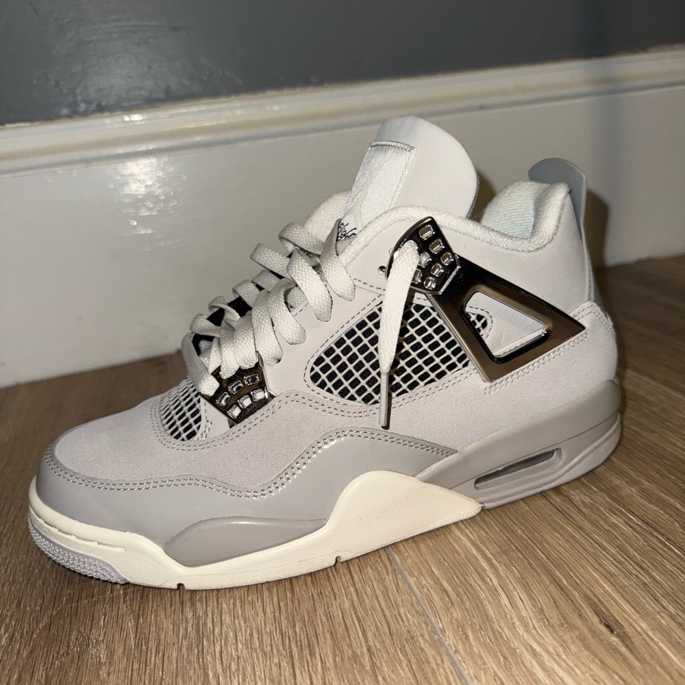 Jordan 4’s Frozen moment - Picture 7 of 9